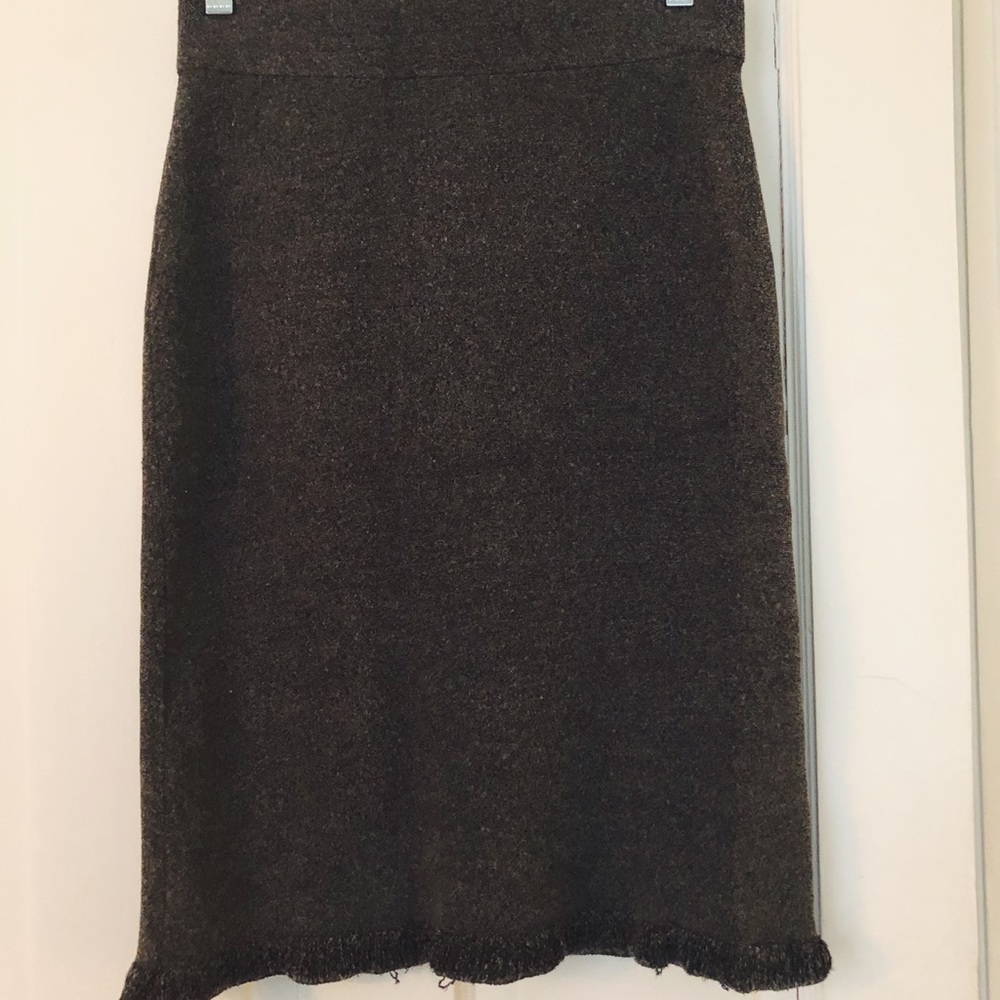 Stretchy Club Monaco grey skirt